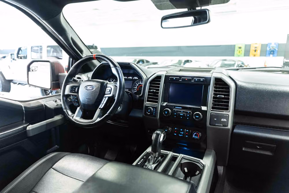 2019 Ford F-150 Raptor SuperCrew Image 13