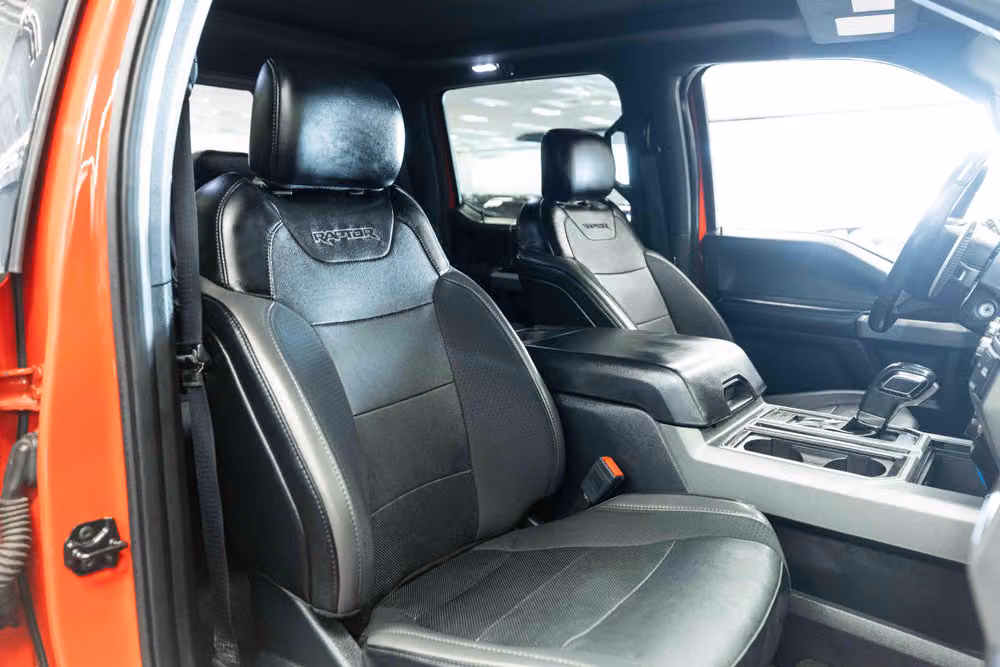 2019 Ford F-150 Raptor SuperCrew Image 14