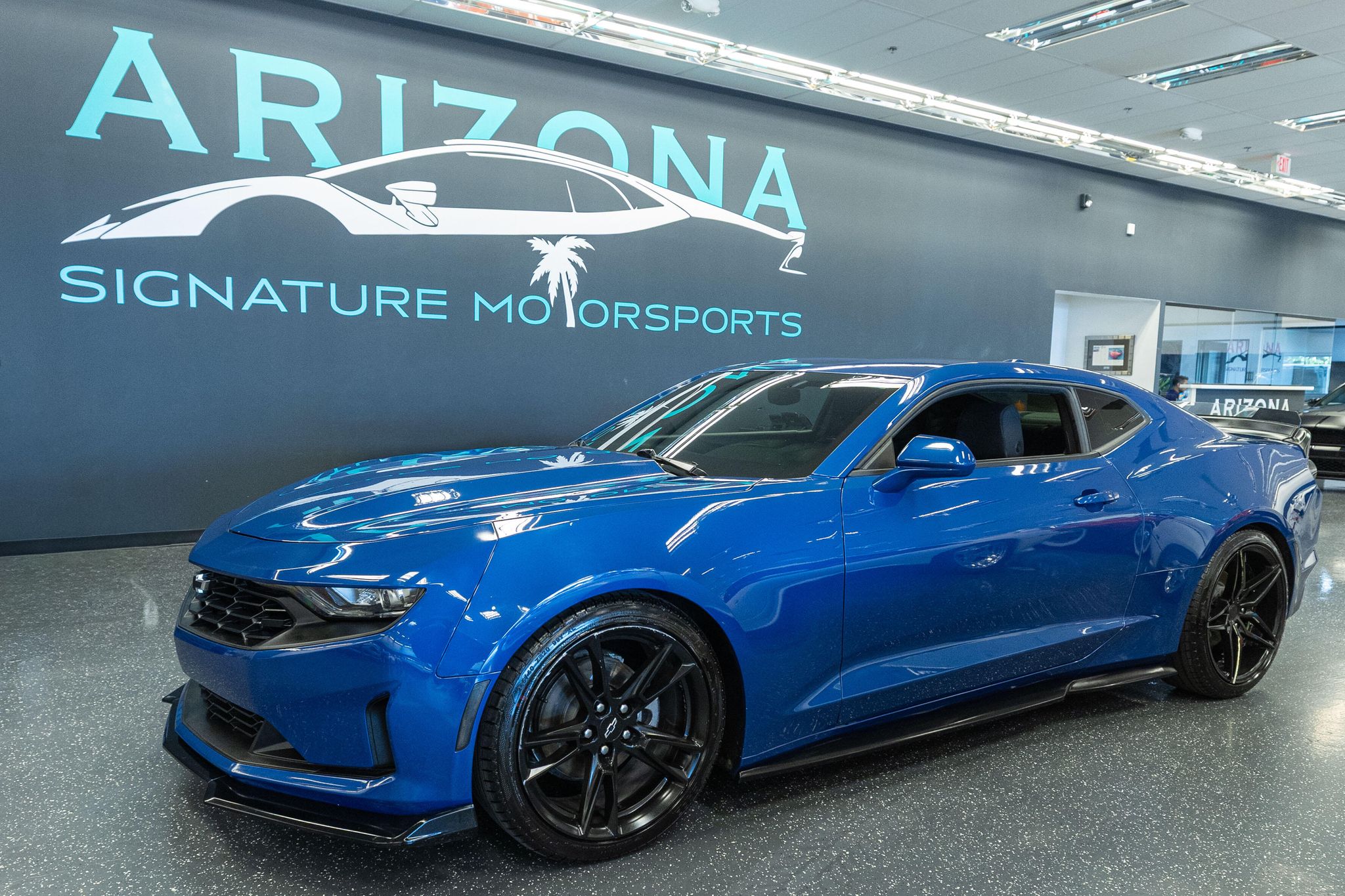Riverside Blue Metallic 2019 Chevrolet Camaro Coupe Rear-Wheel Drive Manual