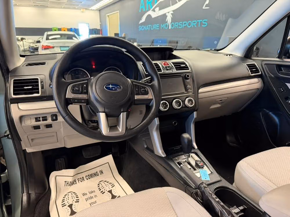2017 Subaru Forester 2.5i Crossover Image 7