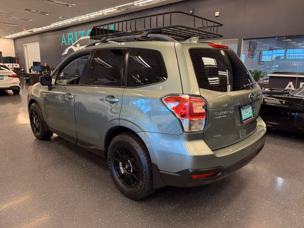 2017 Subaru Forester 2.5i Crossover Image 3