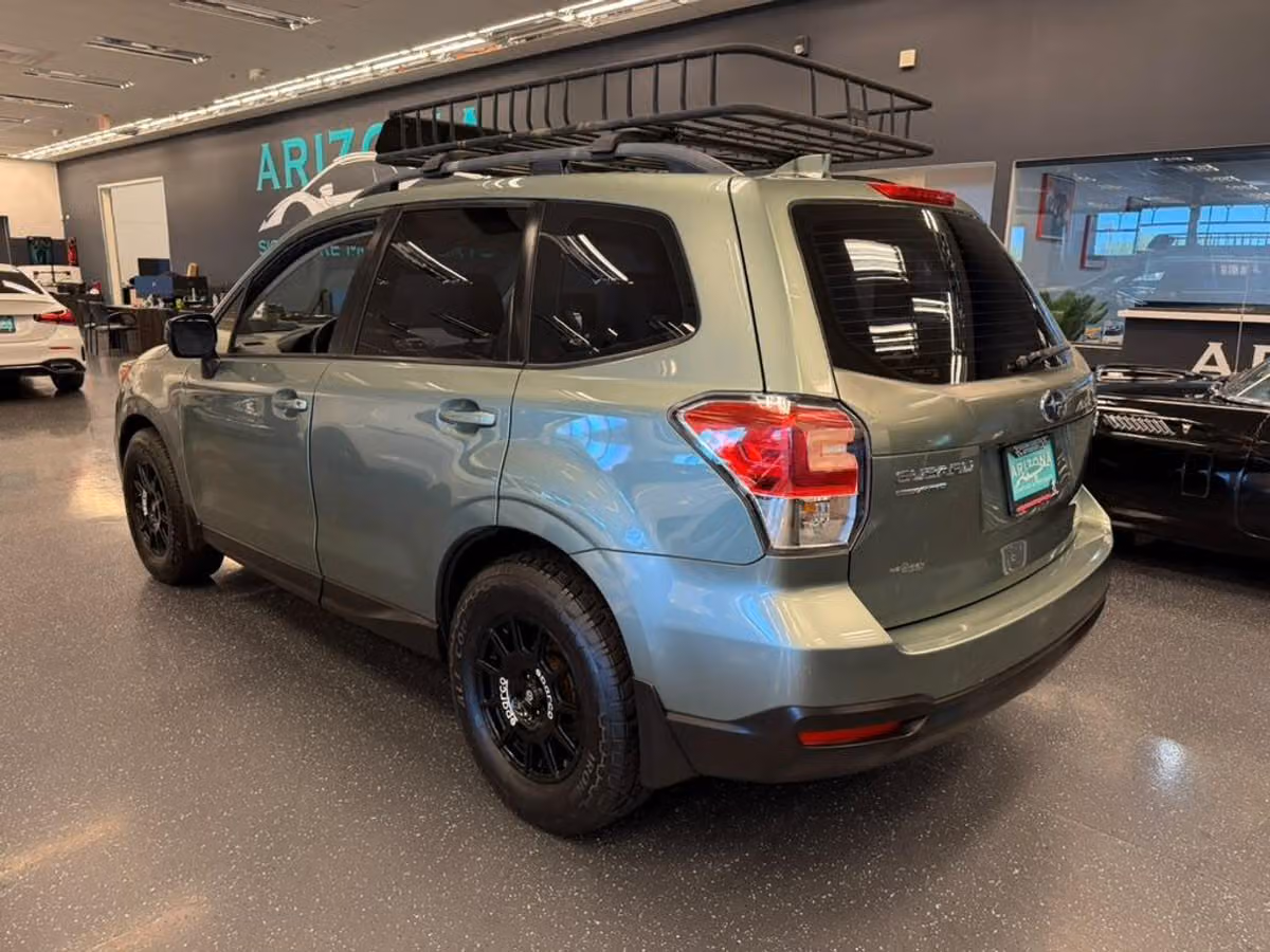 2017 Subaru Forester 2.5i Crossover Image 3
