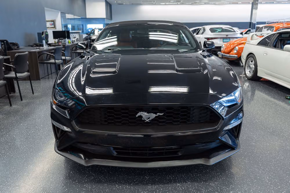 2020 Ford Mustang EcoBoost Premium Image 2