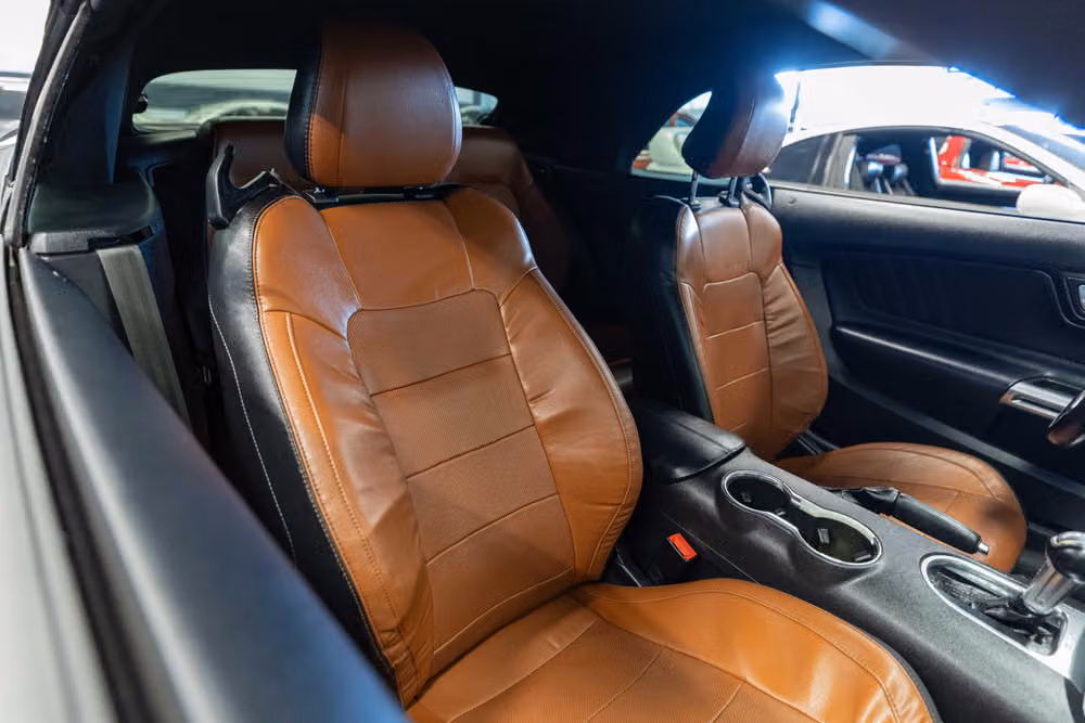 2020 Ford Mustang EcoBoost Premium Image 14