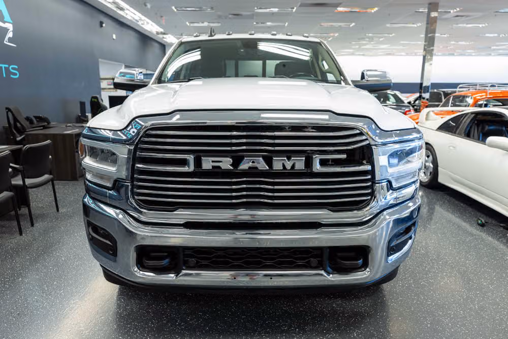2021 Ram 3500 Laramie Crew Cab Image 2