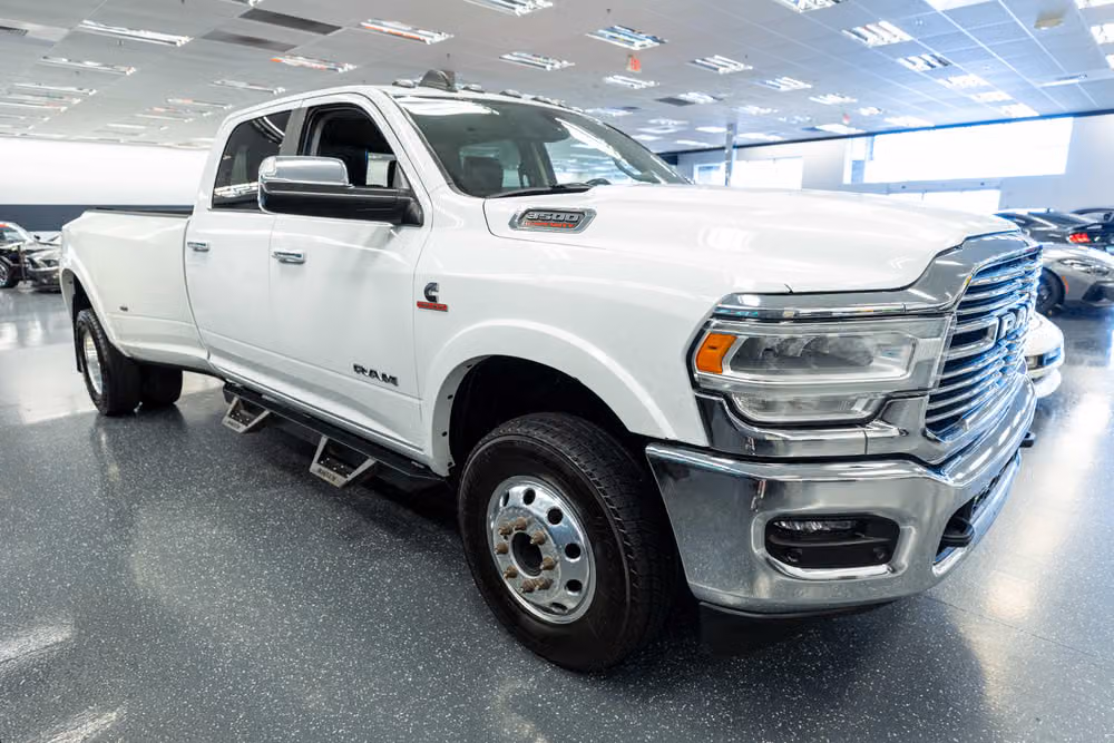 2021 Ram 3500 Laramie Crew Cab Image 4