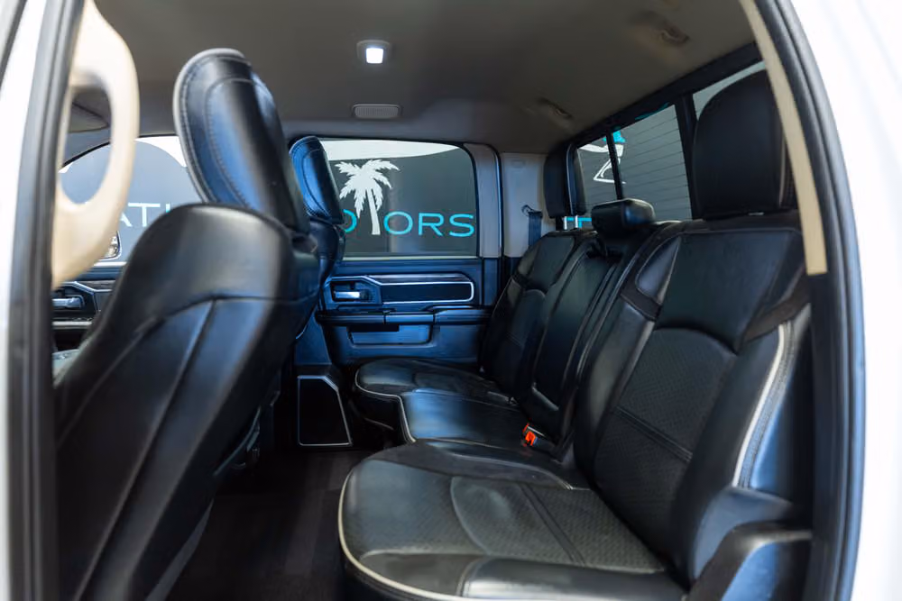 2021 Ram 3500 Laramie Crew Cab Image 13