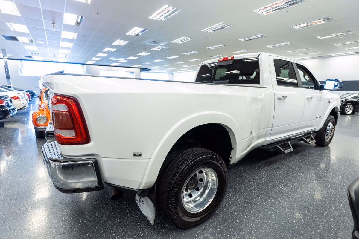 2021 Ram 3500 Laramie Crew Cab Image 5