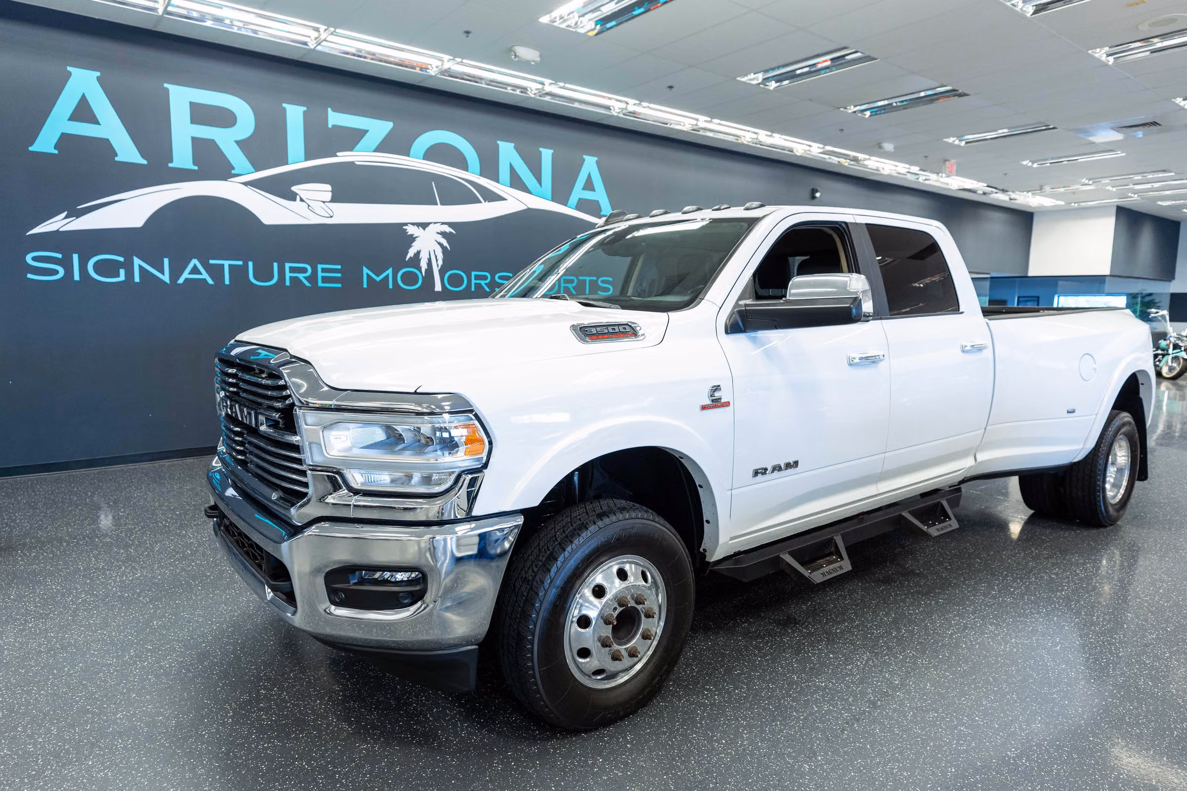 2021 Ram 3500 Laramie Crew Cab Image 1