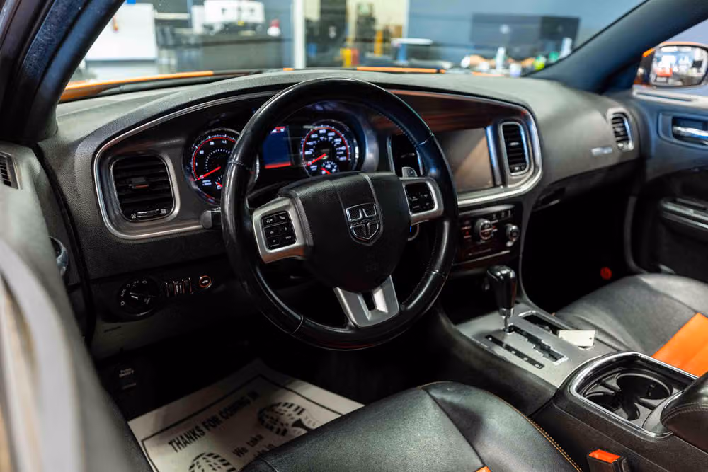 2014 Dodge Charger R/T Image 8