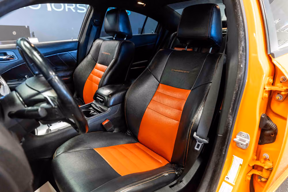 2014 Dodge Charger R/T Image 9
