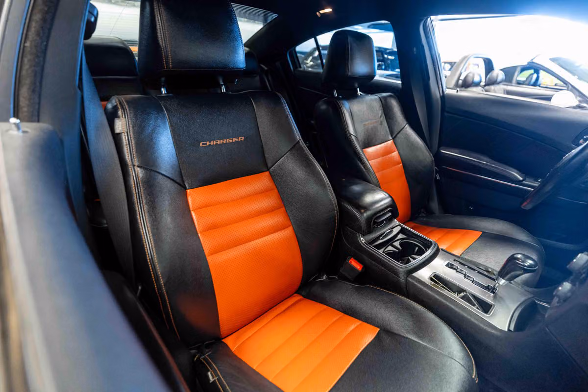 2014 Dodge Charger R/T Image 12