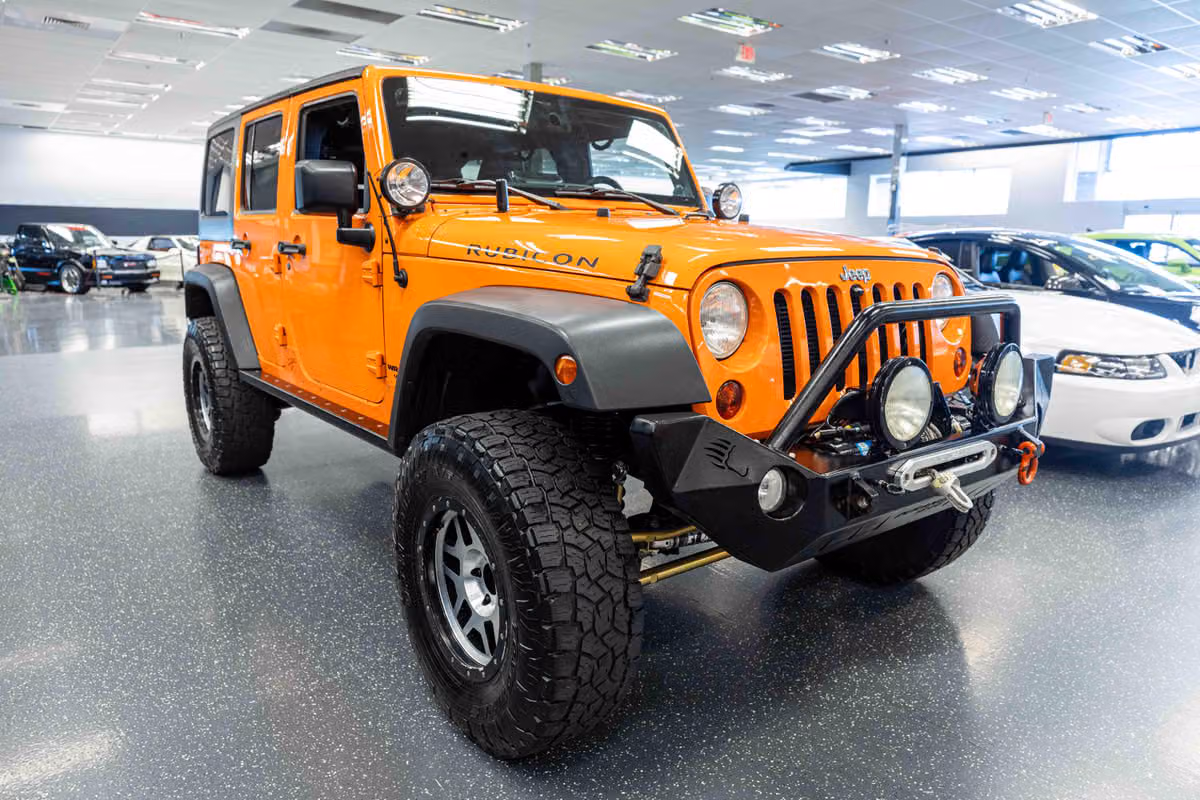 2012 Jeep Wrangler Unlimited Rubicon Image 3