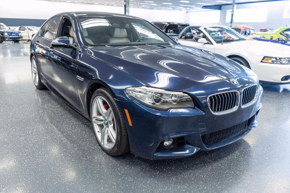 2014 BMW 5 Series 535i xDrive Image 3