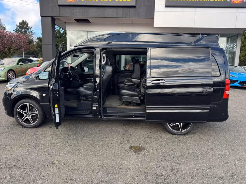 2016 Mercedes-Benz Metris Passenger Passenger Image 4