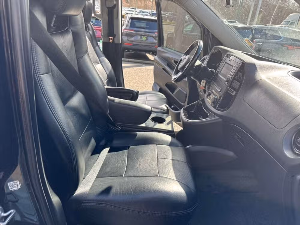 2016 Mercedes-Benz Metris Passenger Passenger Image 31