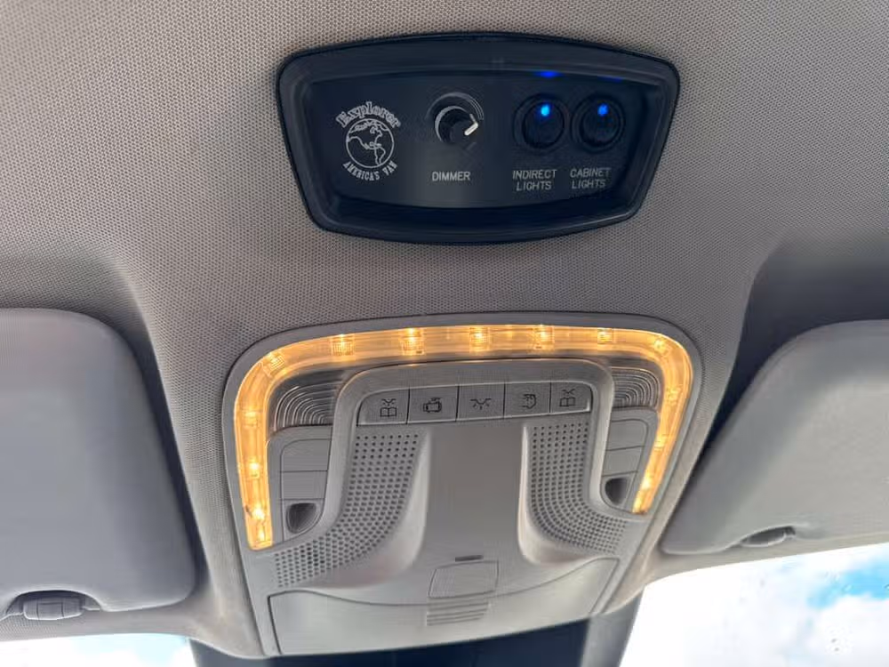 2016 Mercedes-Benz Metris Passenger Passenger Image 30