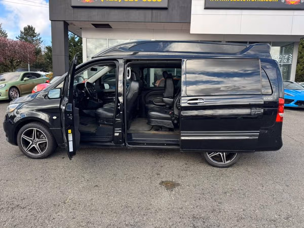 2016 Mercedes-Benz Metris Passenger Passenger Image 4