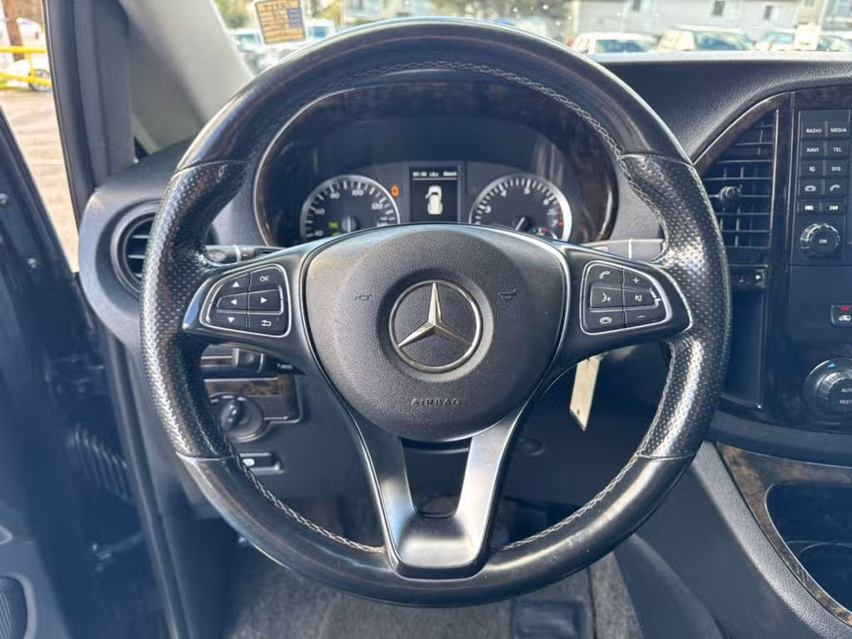 2016 Mercedes-Benz Metris Passenger Passenger Image 28