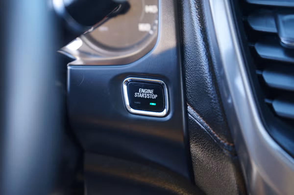 2023 GMC Acadia AT4 Image 20