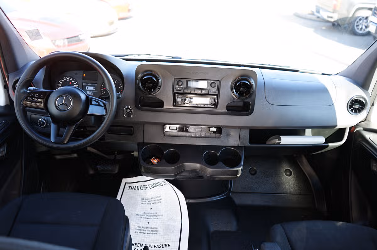 2019 Mercedes-Benz Sprinter STANDARD ROOF W/144 inch WB VAN 3D Cargo Image 9