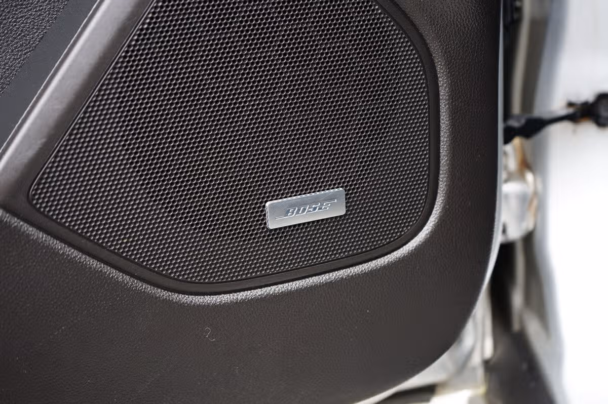 2014 Chevrolet SS Base Image 12