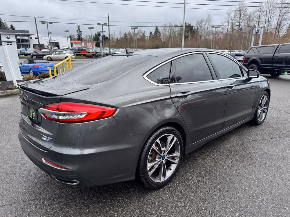 2020 Ford Fusion Titanium Image 6
