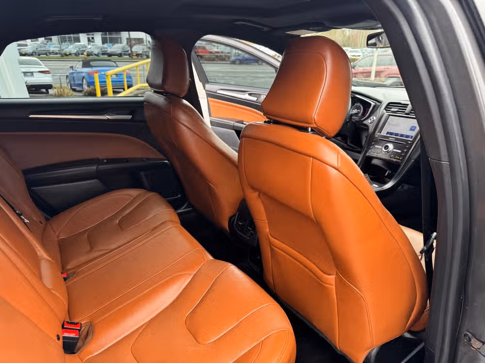 2020 Ford Fusion Titanium Image 13