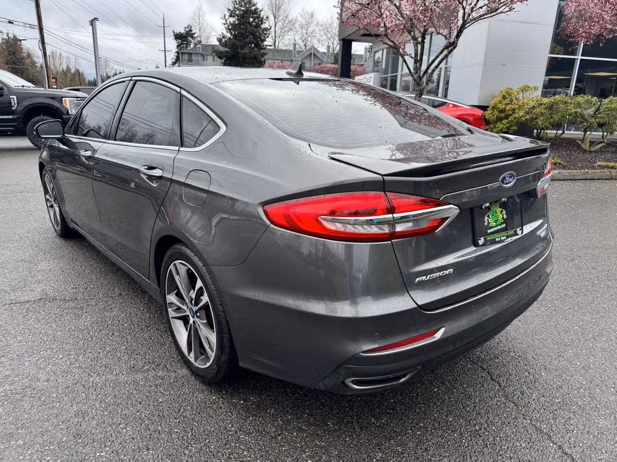 2020 Ford Fusion Titanium Image 4