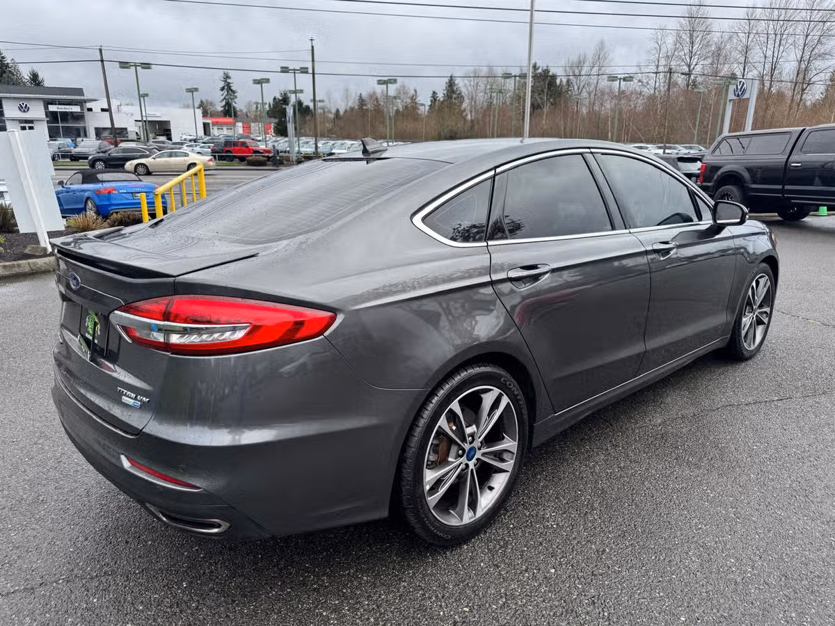 2020 Ford Fusion Titanium Image 6