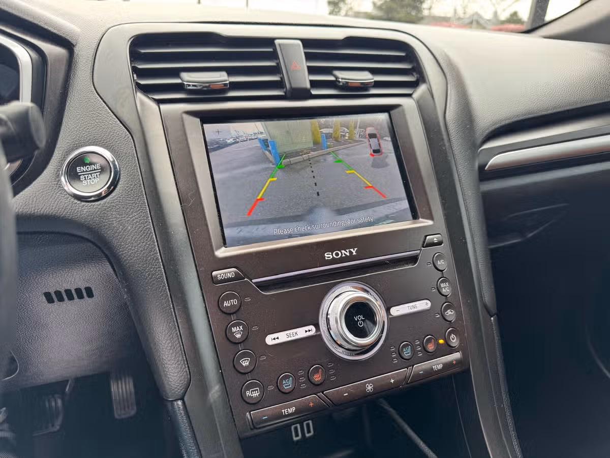 2020 Ford Fusion Titanium Image 17