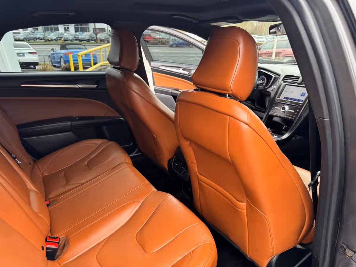 2020 Ford Fusion Titanium Image 13