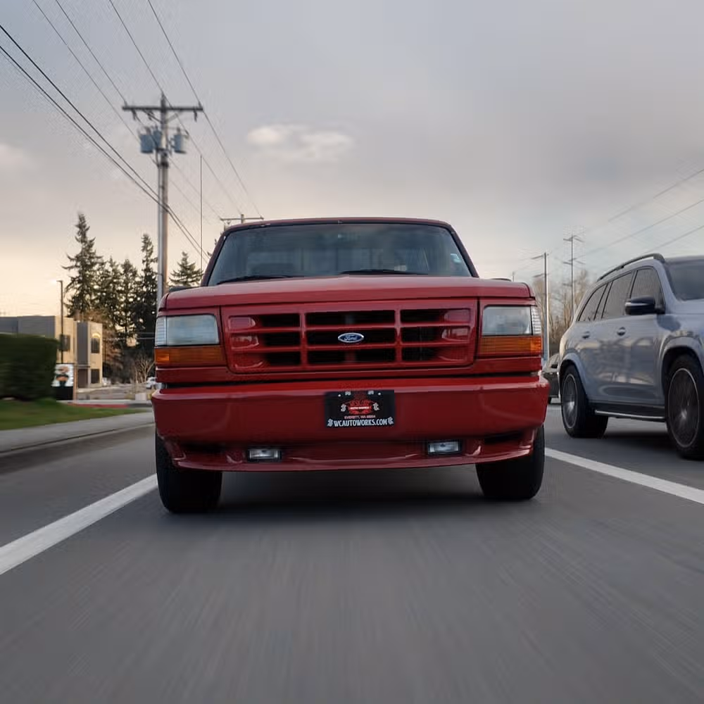 1993 Ford F-150 SVT Lightning Base Regular Cab Image 13
