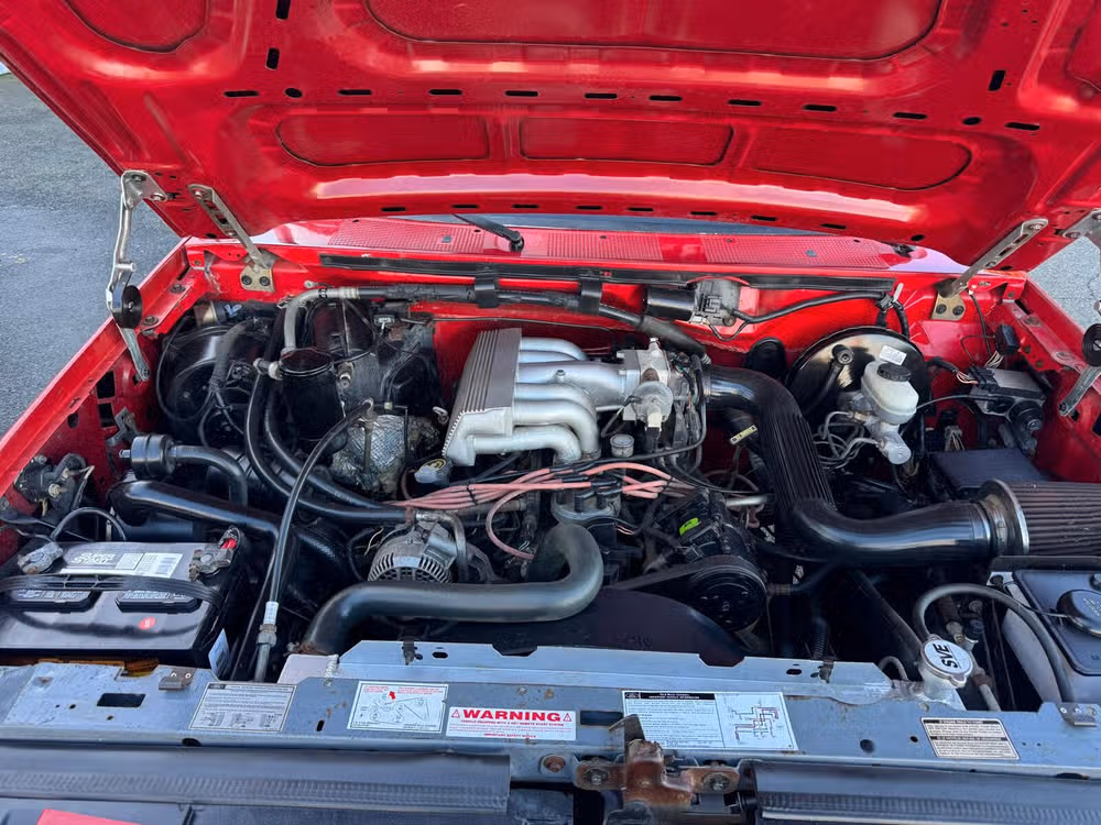 1993 Ford F-150 SVT Lightning Base Regular Cab Image 35