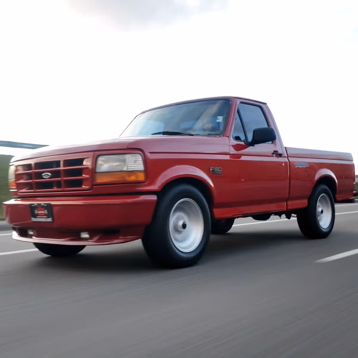 1993 Ford F-150 SVT Lightning Base Regular Cab Image 7