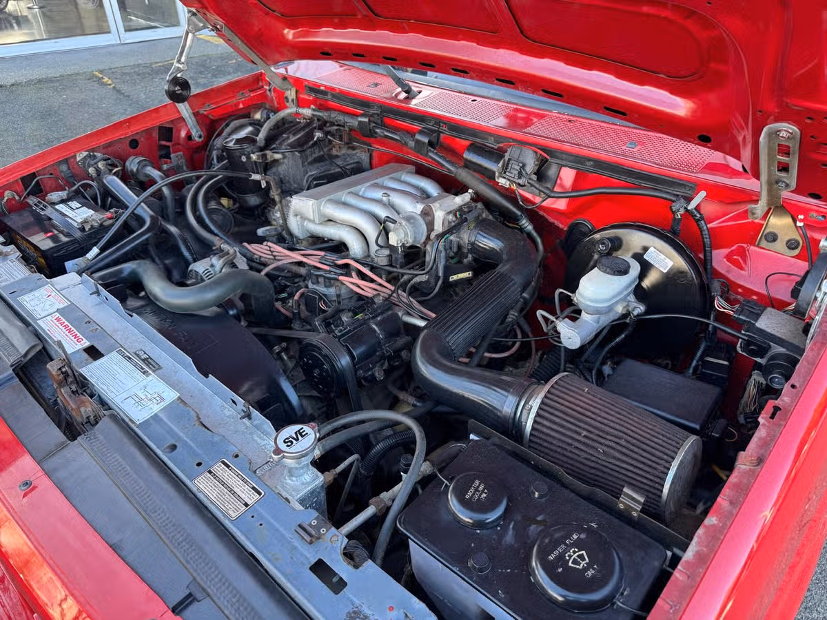 1993 Ford F-150 SVT Lightning Base Regular Cab Image 36