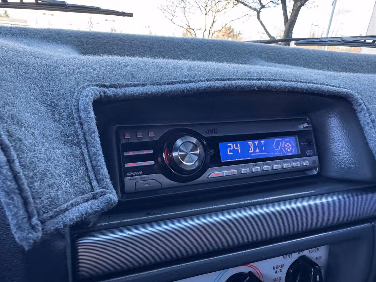 1993 Ford F-150 SVT Lightning Base Regular Cab Image 30