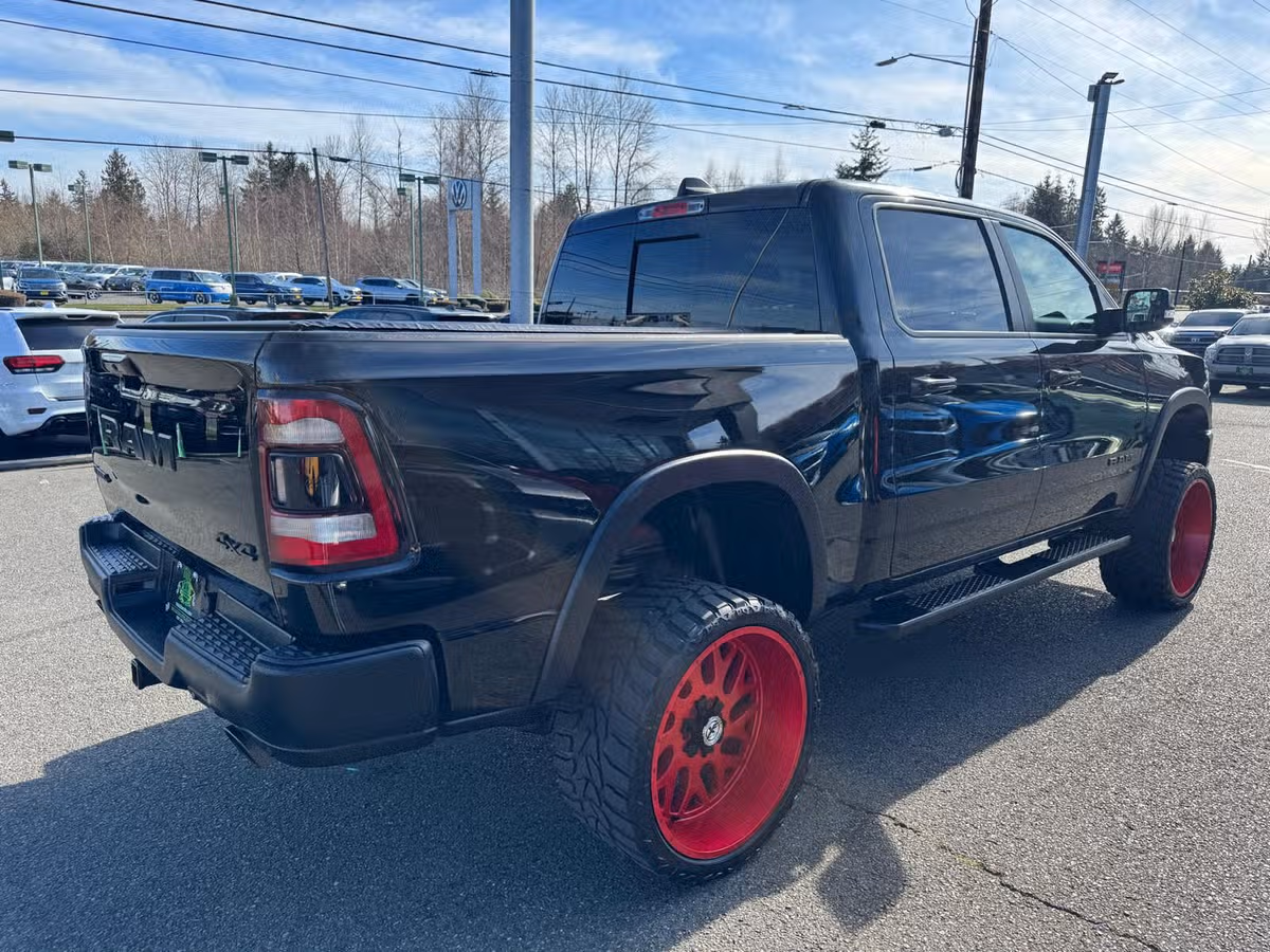 2022 Ram 1500 Rebel Crew Cab Image 10