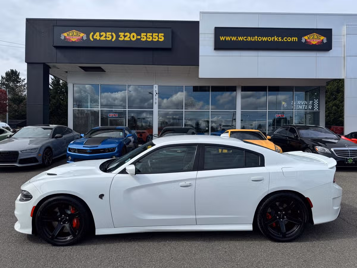 2019 Dodge Charger SRT Hellcat Image 2