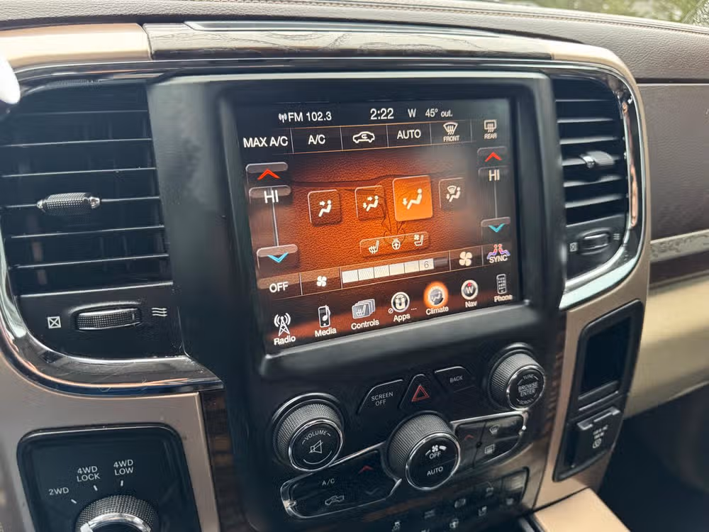 2013 Ram 2500 Laramie Longhorn Mega Cab Image 18