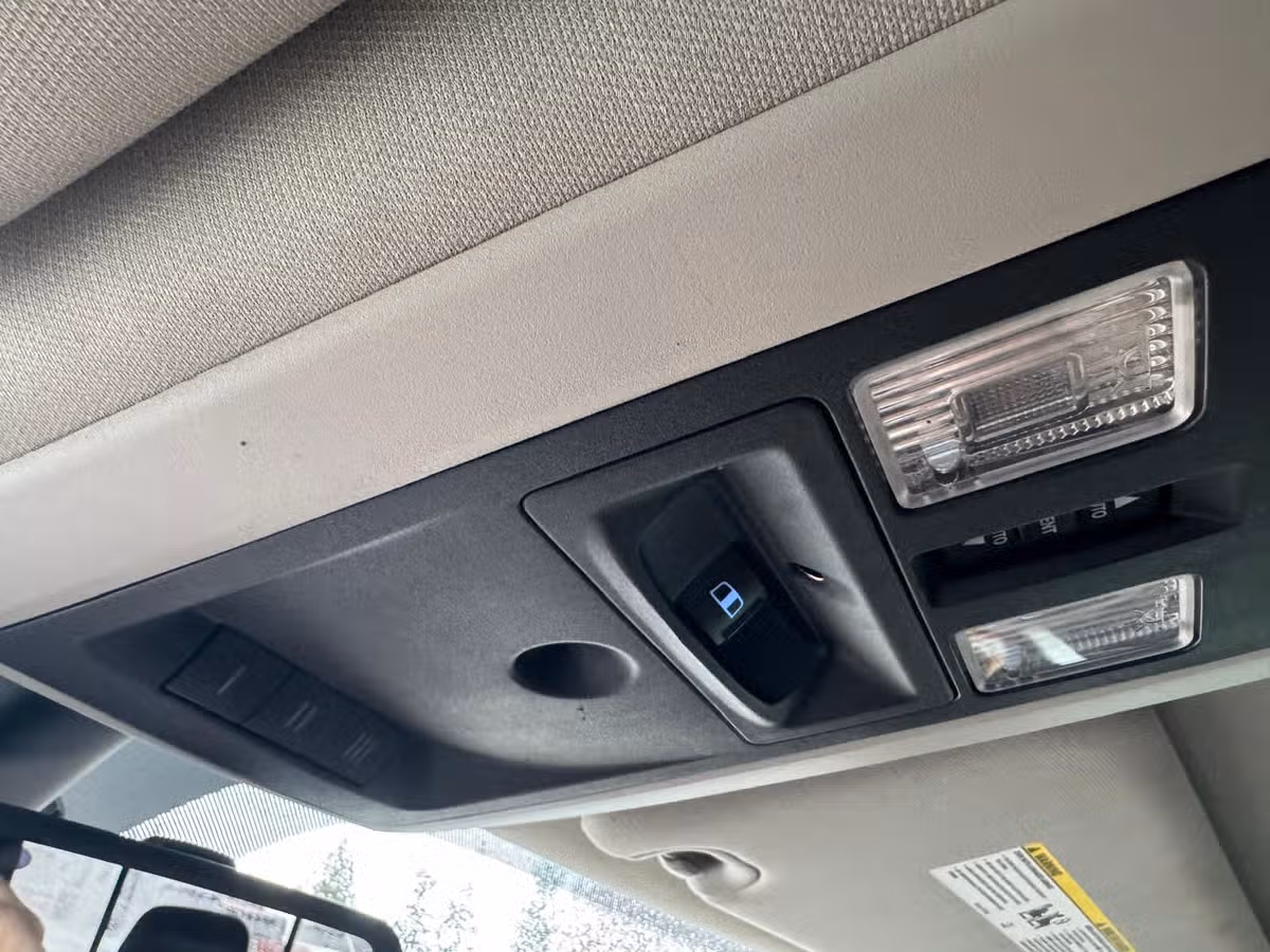 2013 Ram 2500 Laramie Longhorn Mega Cab Image 22