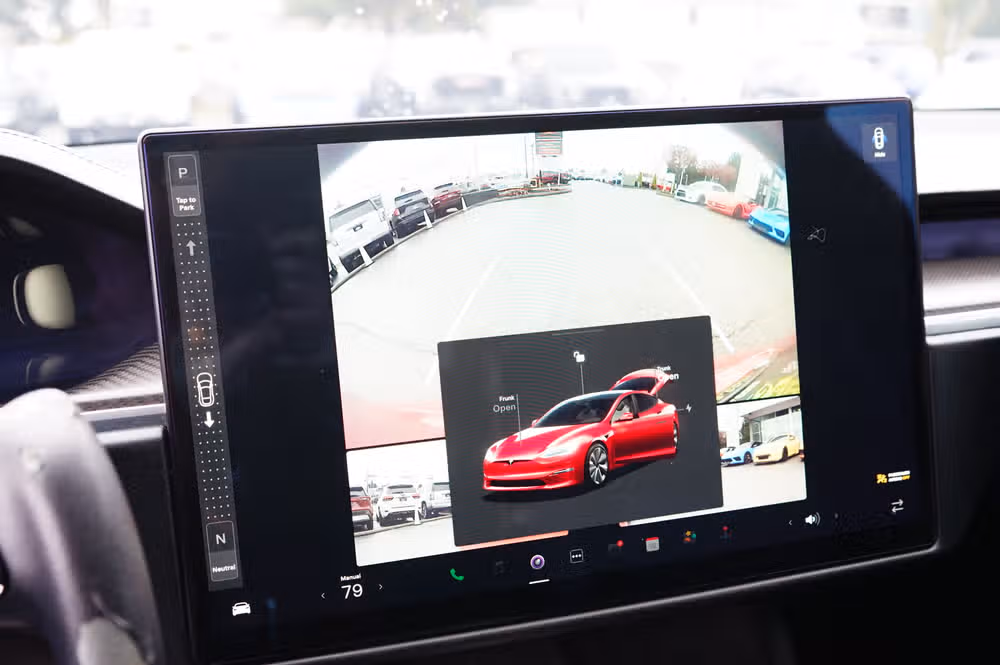 2021 Tesla Model S Plaid Image 13