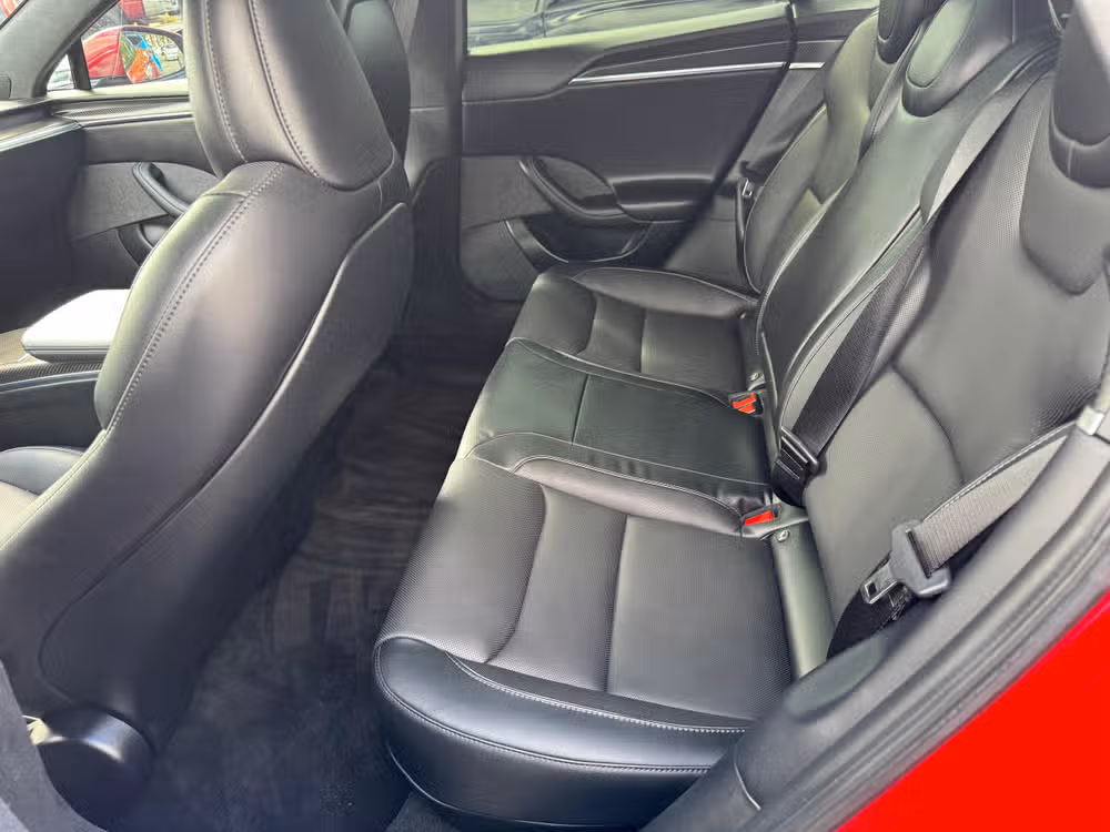 2021 Tesla Model S Plaid Image 21