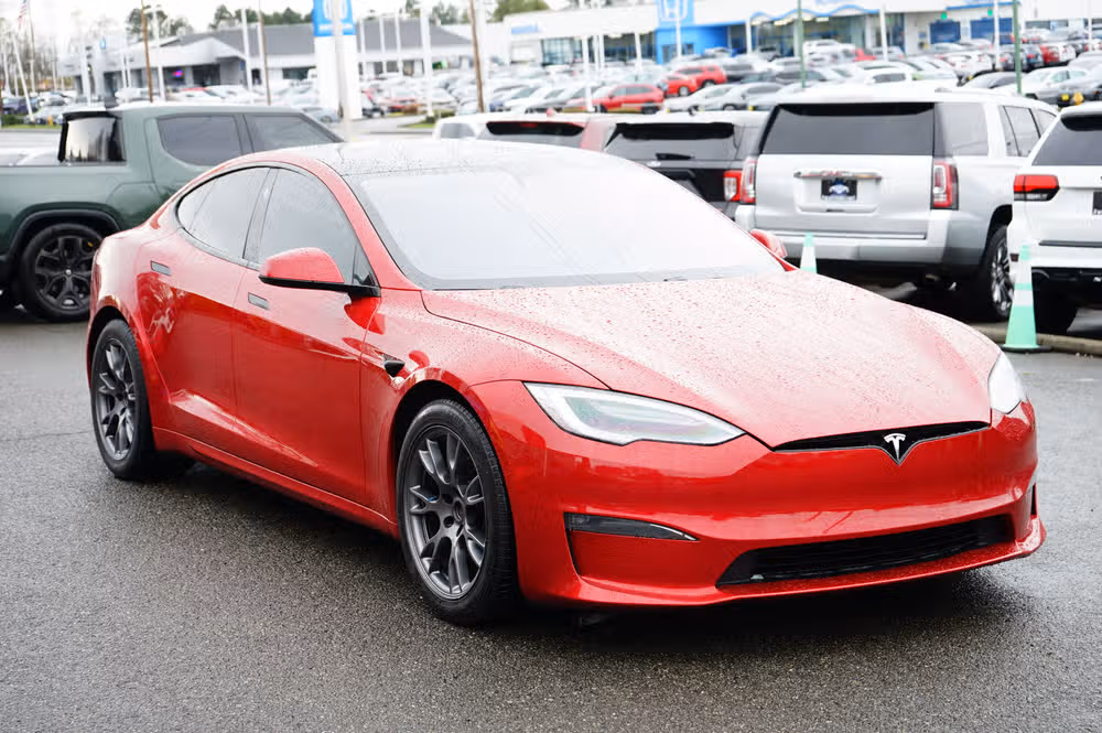 2021 Tesla Model S Plaid Image 9