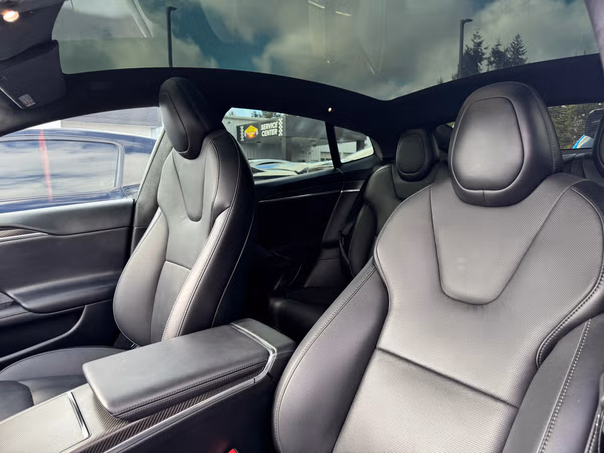2021 Tesla Model S Plaid Image 20