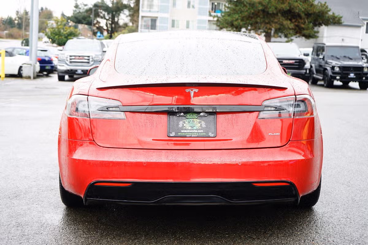 2021 Tesla Model S Plaid Image 6