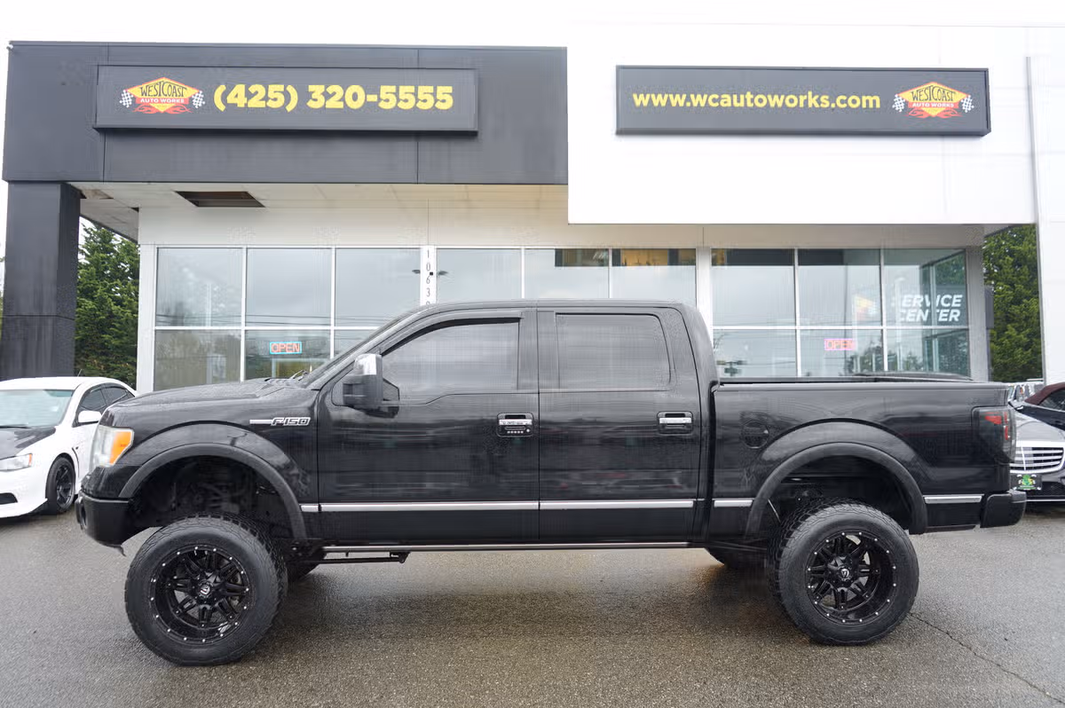 2009 Ford F-150 PLATINUM PICKUP 4D 5 SuperCrew Image 2