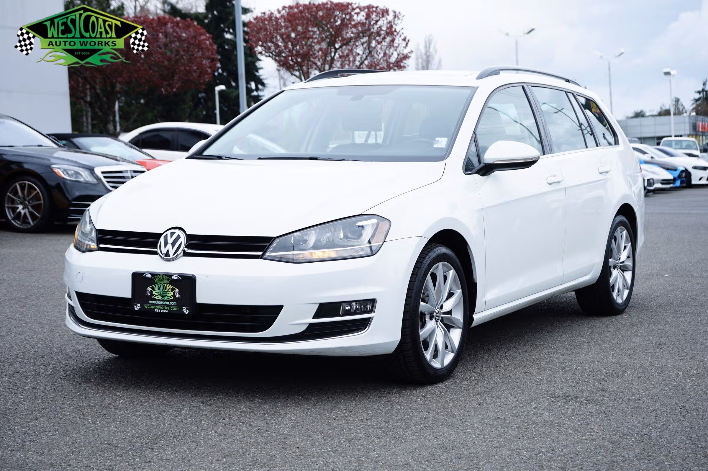 2016 Volkswagen Golf SportWagen TSI SE Image 1