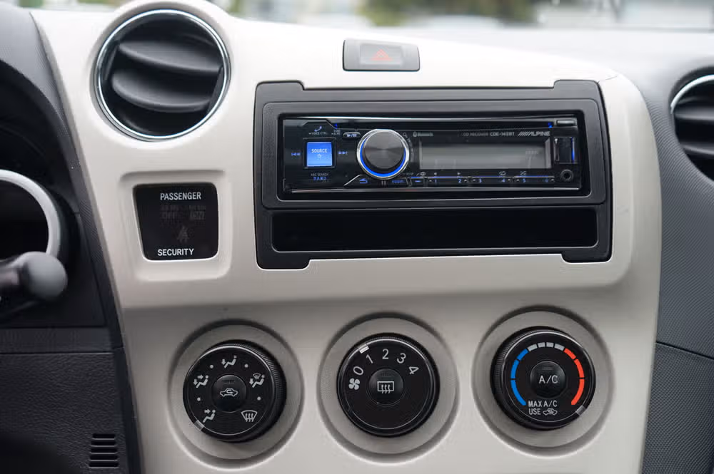 2009 Toyota Matrix S Image 17