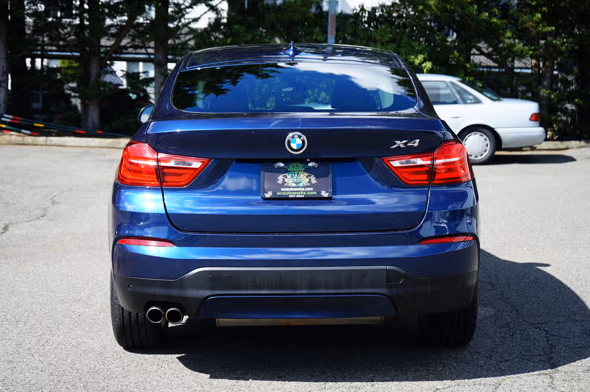 2015 BMW X4 xDrive28i Image 4